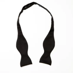 Black Bow Tie Made Of Pure Silk