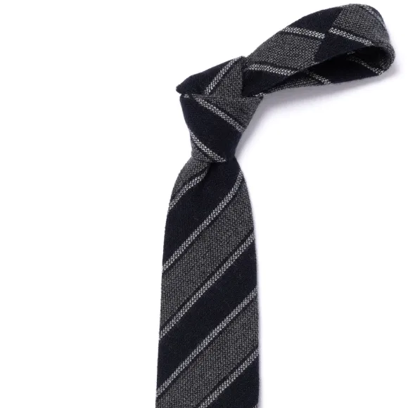 Ca Archivio Storico: Tie "Nuovo Reggimento" In Pure Cashmere - Handrol