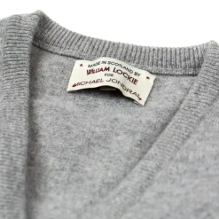 Jumper "Oxton Vee" Made From Fine Scottish 1 Ply Cashmere