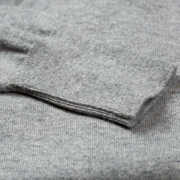 Jumper "Oxton Vee" Made From Fine Scottish 1 Ply Cashmere