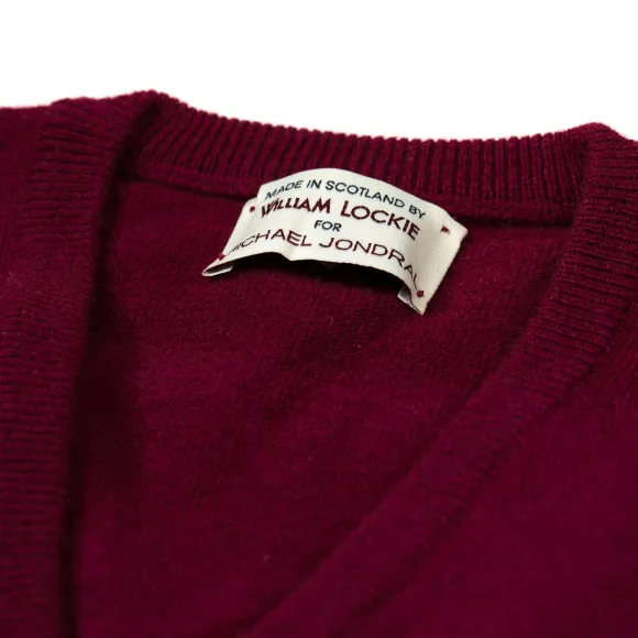 Jumper "Oxton Vee" Made From Fine Scottish 1 Ply Cashmere