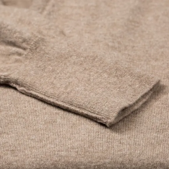 Jumper "Oxton Vee" Made From Fine Scottish 1 Ply Cashmere