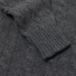 Mj Exclusive: Sweater