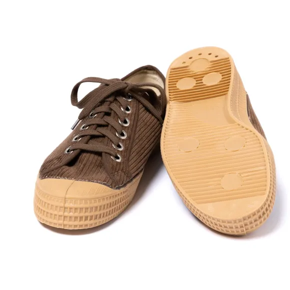 Novesta X Mj: Brown "Star Master Corduroy" Sneaker