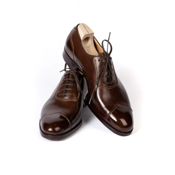 Oxford "Handsewn Cap" Made Of Brown Calfskin - Hand-Colored