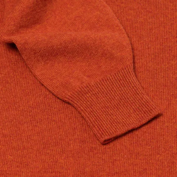 Pure Geelong Lambswool "Leven Vee" Sweater - 2 Ply