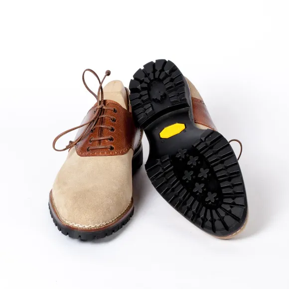 Sand-Colored "Saddle" Oxford Suede With Brown Saddle Made Of Calfskin "Russian Calf"