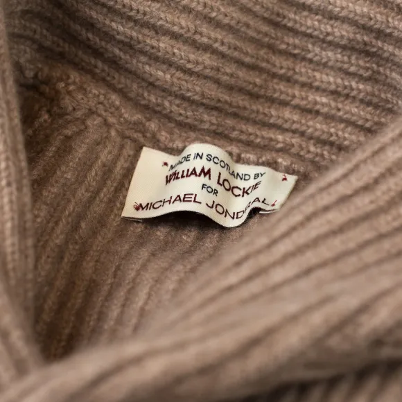 Shawl-Collar Cardigan "Shawl-Windsor" Made Of Pure Scottish 6 Ply Cash