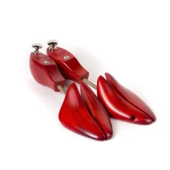 Shoe Tree "Universale" Made Of Red Glazed Beech Wood - Handcrafted